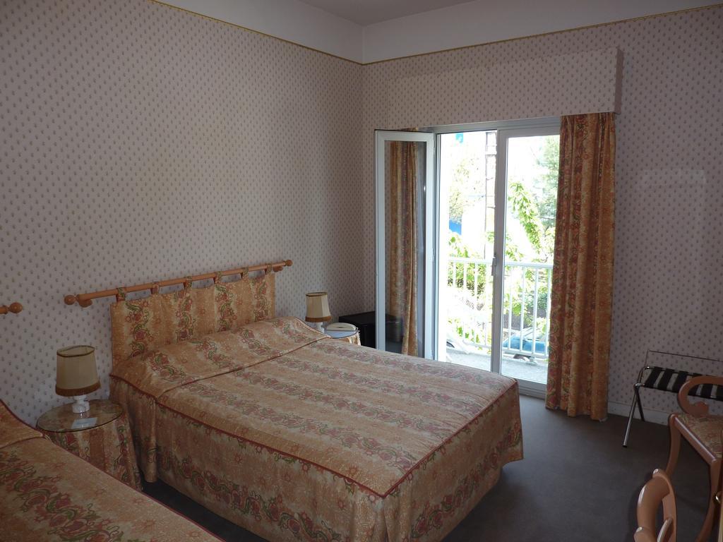 Hotel La Concorde La Baule-Escoublac Zimmer foto
